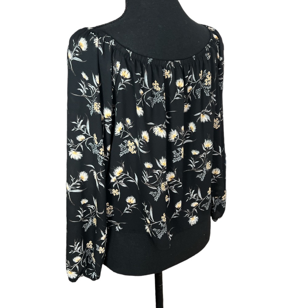 F21 Blouse - Picture 2 of 4